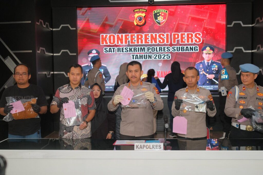Polres Subang Ungkap Pembunuhan Berencana di Pusakanagara Polres Subang Ungkap Pembunuhan Berencana di Pusakanagara