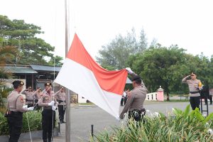 Kapolres Kepulauan Tanimbar pimpin upacara Hari Kesadaran Nasional Kapolres Kepulauan Tanimbar pimpin upacara Hari Kesadaran Nasional
