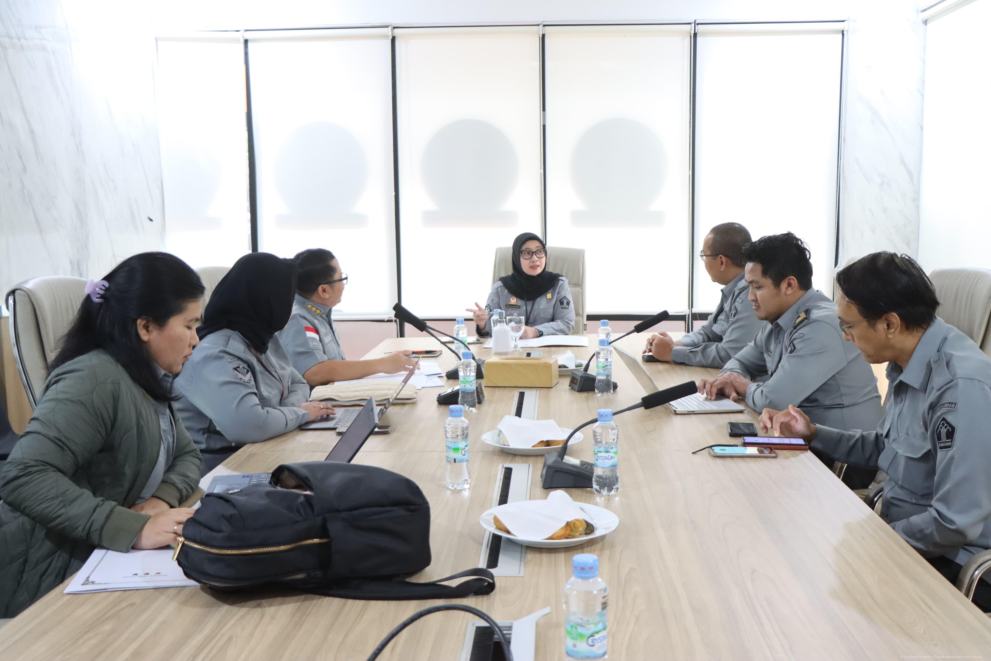 Evaluasi Fidusia: Sinergi Regulator dan Pelaku Usaha untuk Optimalisasi Sistem WhatsApp_Image_2025-02-11_at_12.10.41.jpeg