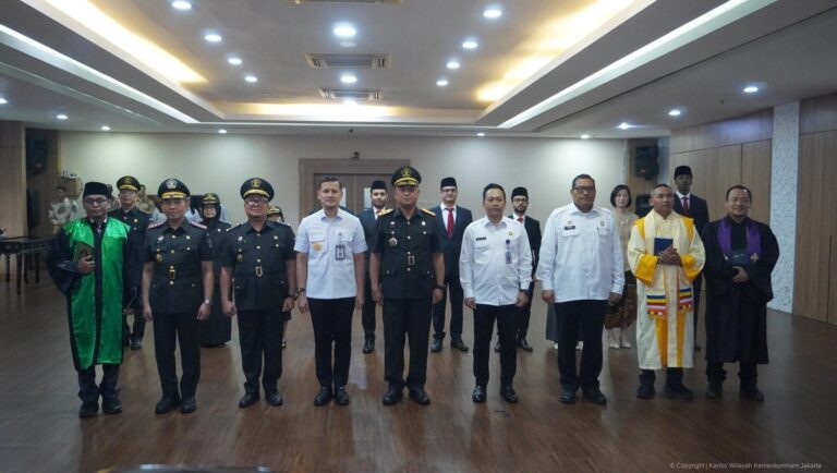 Kanwil Kemenkum DK Jakarta Kukuhkan Warga Negara RI dan Pejabat Manajerial