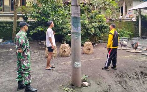 Bhabinkamtibmas Desa Tambakrejo Lakukan Sambang dan Anjangsana