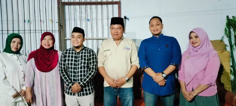Ketua DPD LBH No Viral No Justice, Hadiri Buka Puasa Bersama Pengurus di Kediaman Ibu Rahayu