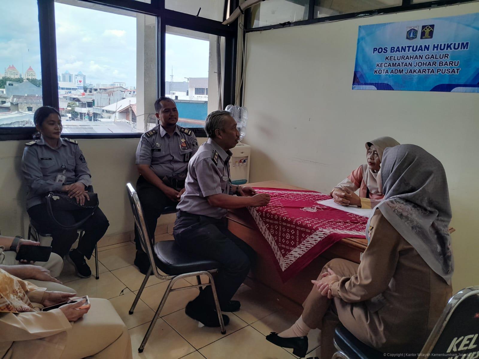 Dorong Layanan Hukum, Kanwil Kemenkum DK Jakarta Kawal Paralegal dan Posbankum di Kelurahan Galur WhatsApp_Image_2025-03-10_at_14.22.30_1.jpeg