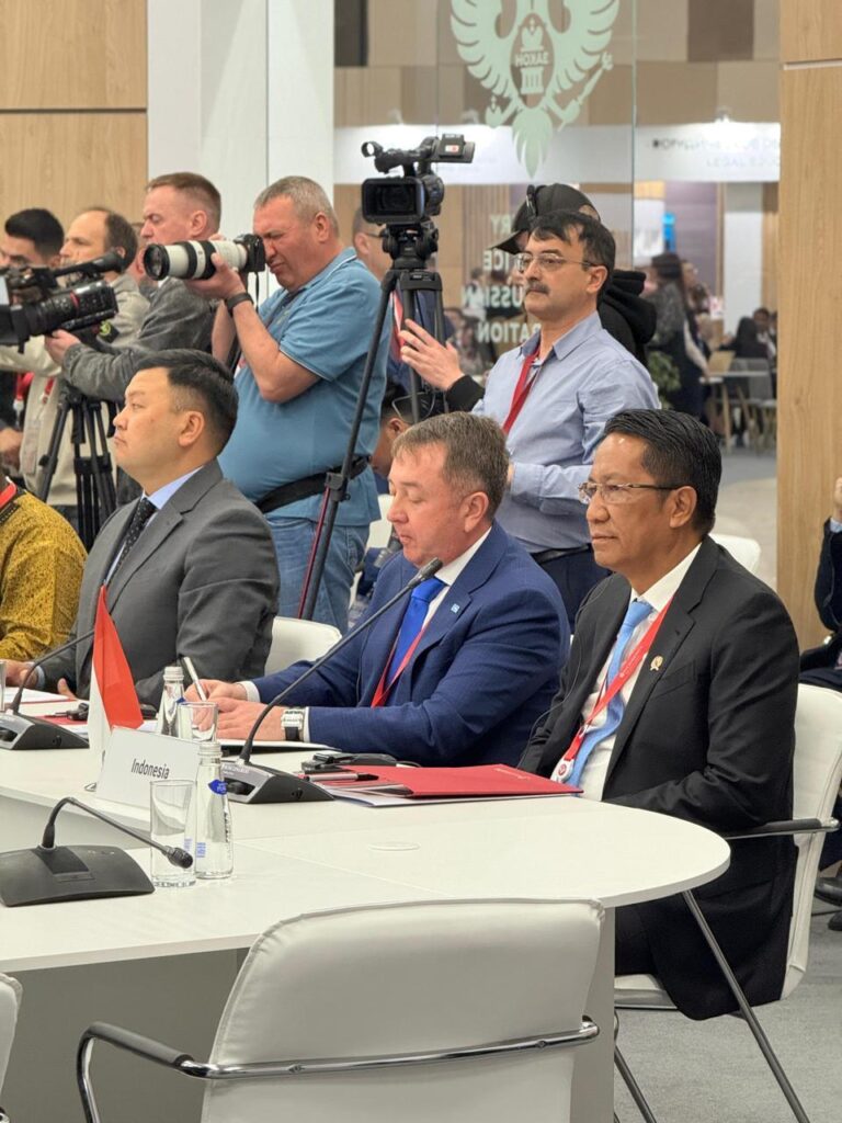 St. Petersburg International Legal Forum (ILF): Menteri Hukum Republik Indonesia Sampaikan Inisiatif dan Inovasi Hukum di bawah Kepemimpinan Presiden Prabowo