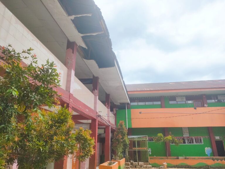 Miris, Potret Bangunan Sekolah Terlihat Kumuh dan Jorok