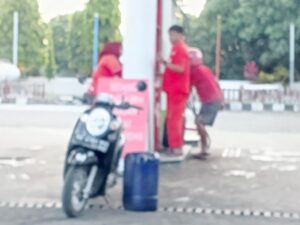 SPBU Kalampa Tempat Petak Umpet Para Mafia Solar SPBU Kalampa Tempat Petak Umpet Para Mafia Solar