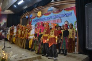 SDN 30 Gelar Penamatan dan Pelepasan Siswa Siswi