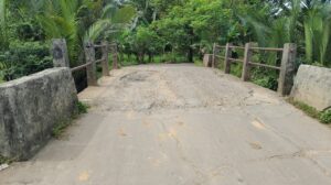 LSM KIPFA Maros Sesalkan Terabaikannya Jembatan di Dusun Kampala, Desa Bonto Matene, Marusu
