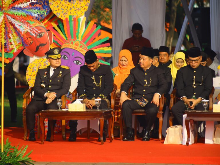 Kepala Divisi Peraturan Perundang-undangan dan Pembinaan Hukum Hadiri Upacara HUT ke-498 Kota Jakarta