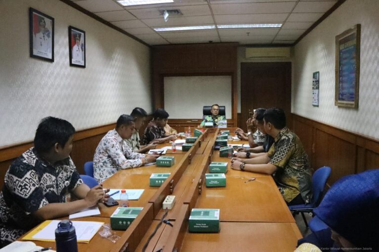 Sinergi Pemerintah dan Kanwil Kemenkum DKJ: Warga Manggarai Akan Dapat Penyuluhan Hukum, Makan Bergizi, dan Layanan Kesehatan Gratis