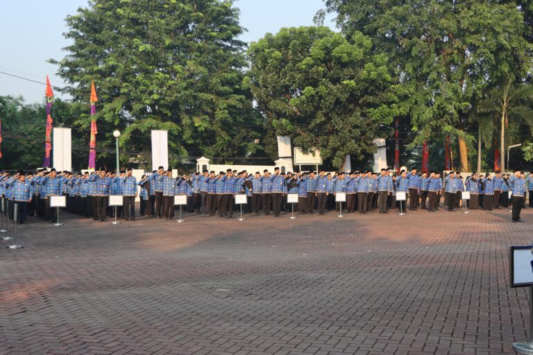 Perkuat Sinergi, Kantor Wilayah Kemenkum DK Jakarta Hadiri Upacara Peringatan Hari Koperasi ke-78