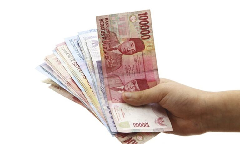 Skandal Bansos Maros: Pendamping PKH Pegang Kartu Warga dan Gesek Dana, Amir Kadir Desak Kejari Bongkar Jaringan Perampok Uang Miskin