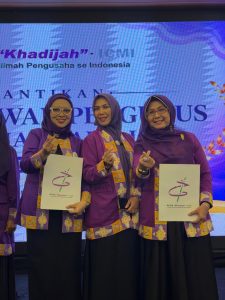 Pendiri PT Semesta Nusantara 88 Dipercaya Pimpin Alisa Khadijah ICMI Provinsi Gorontalo Pendiri PT Semesta Nusantara 88 Dipercaya Pimpin Alisa Khadijah ICMI Provinsi Gorontalo
