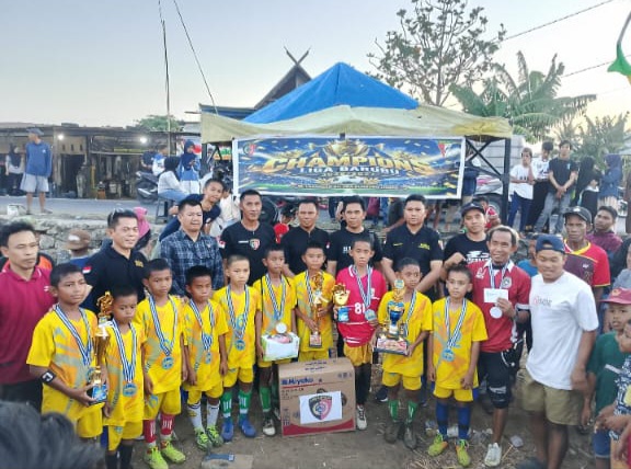 Turnamen “Liga Barubu” Tingkat Anak SD Terlaksana Dengan Sukses